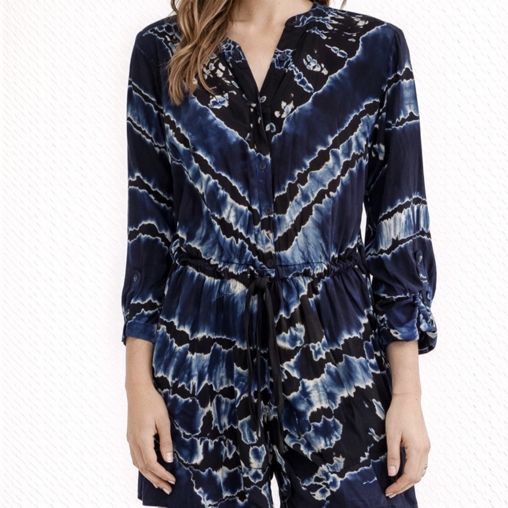 Young Fabulous & Broke Blue Tie Dye Long Sleeve Romper Large